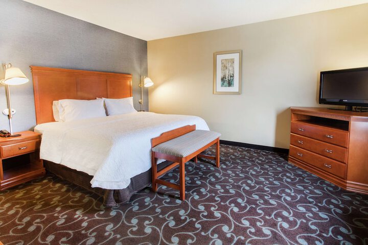 Room 44 of 60