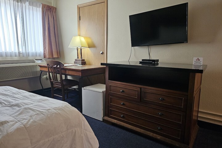 Room 29 of 66