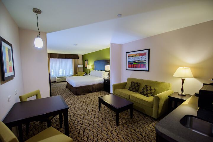 Room 17 of 63