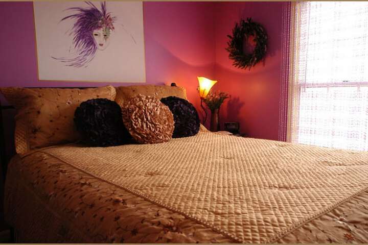 Room 37 of 62