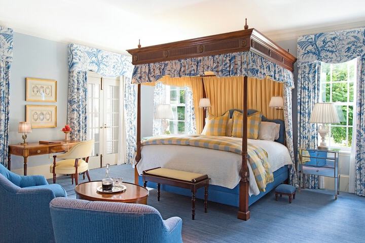 Mayflower Inn & Spa Auberge Collection