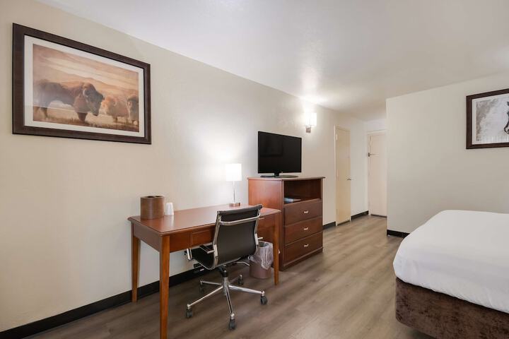 Room 29 of 43
