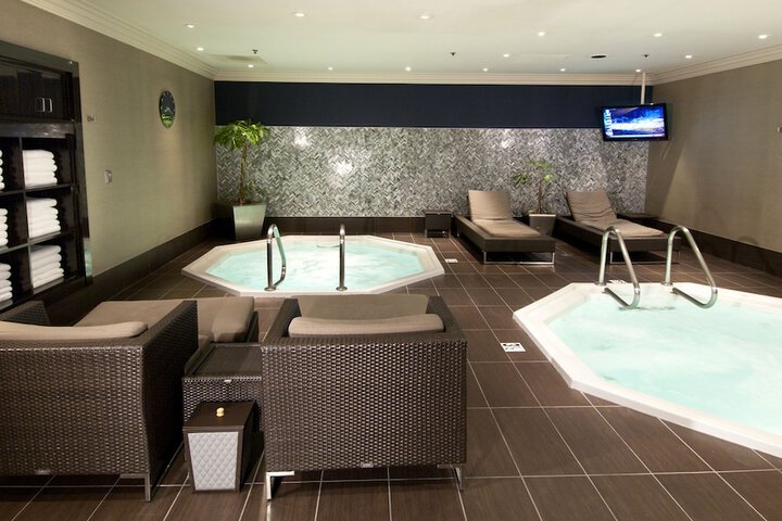 Spa 64 of 70