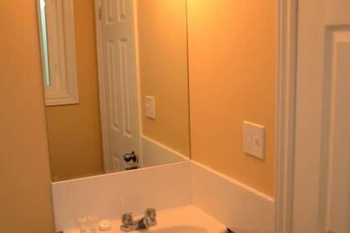 Room 16 of 29