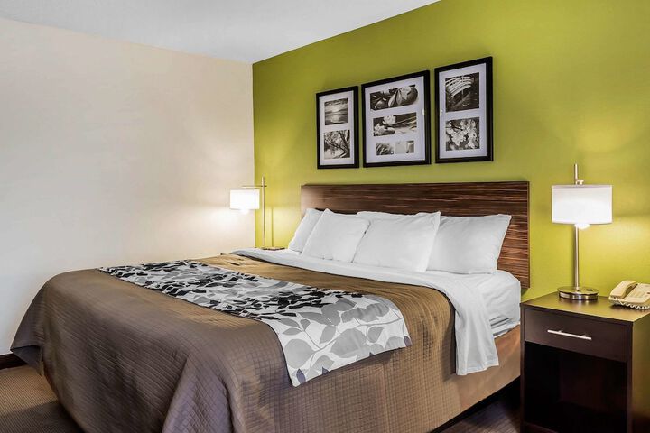 Room 20 of 43