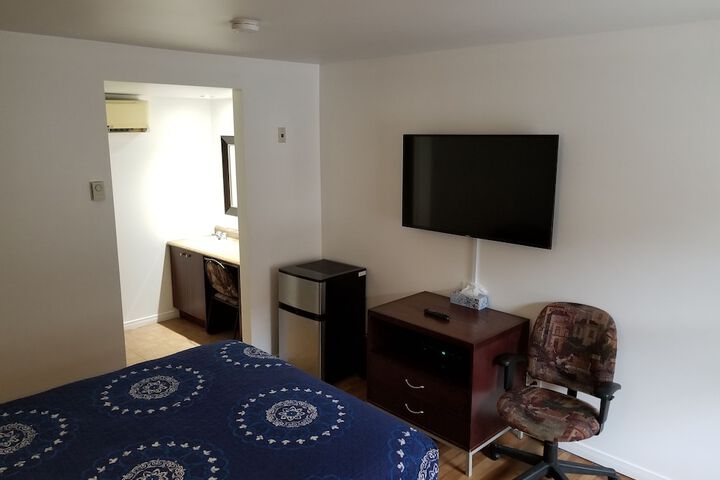 Room 20 of 29