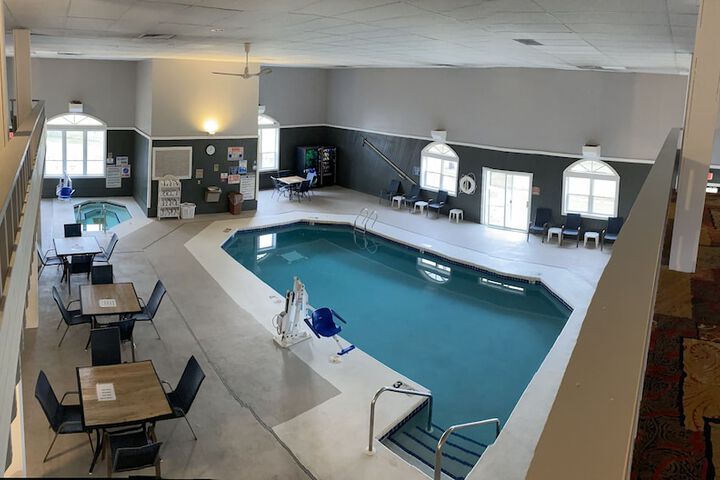 Quality Inn Mauston I-90