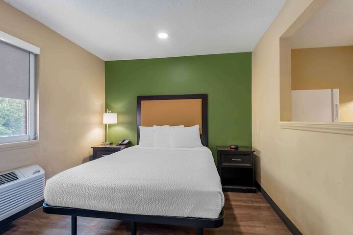 Room 8 of 29
