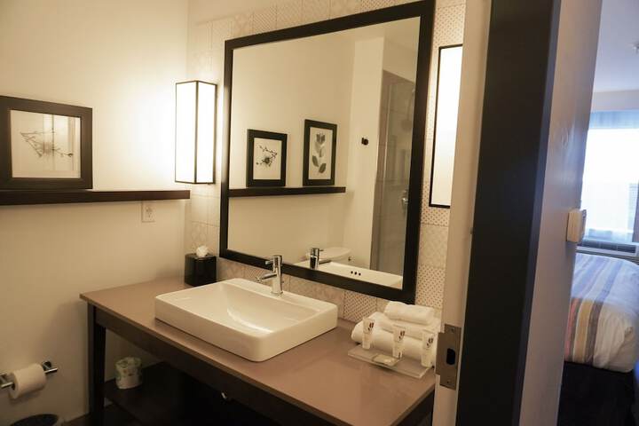 Room 17 of 29