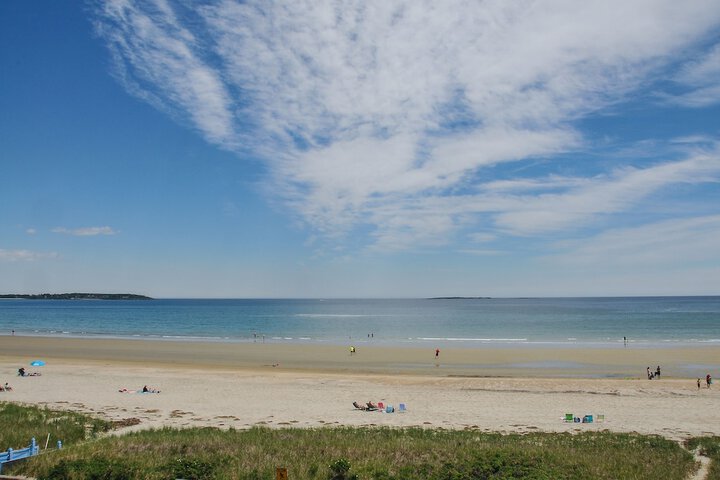 Friendship Oceanfront Suites
