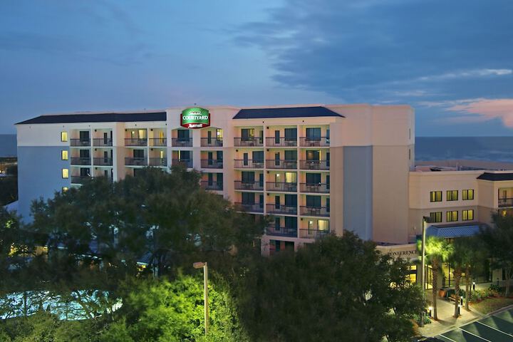 Hotel 4 of 61