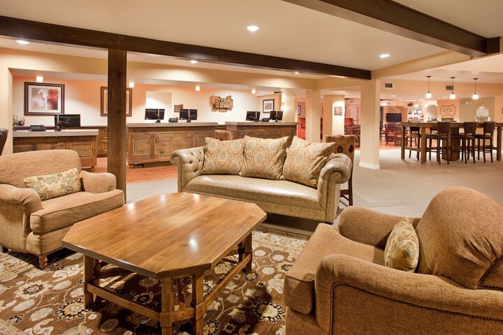 The Lodge at Eagle Crest Resort