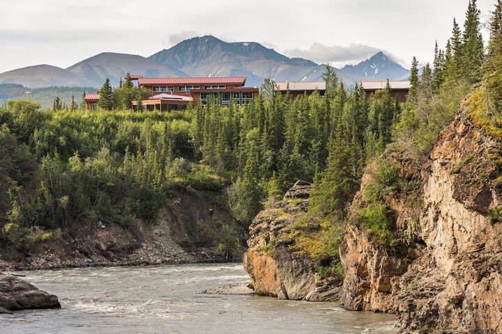 Holland America Denali Lodge