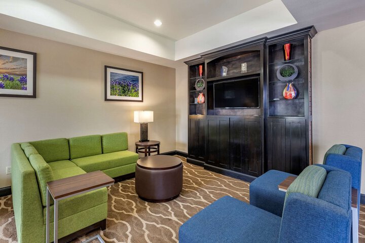 Hotel Interior 5 of 29
