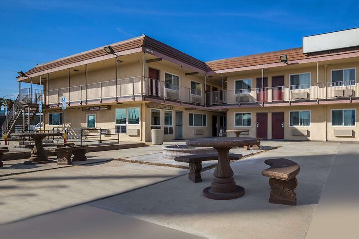 Hotel 5 of 26