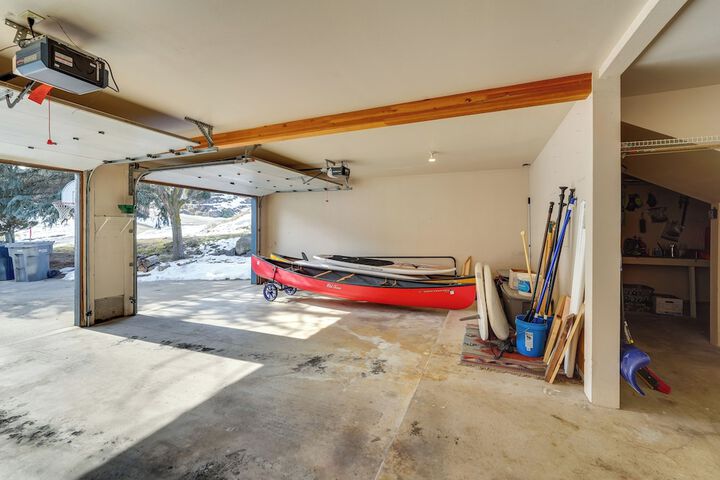 Hot Tub & Snake River Views at Twin Falls Home