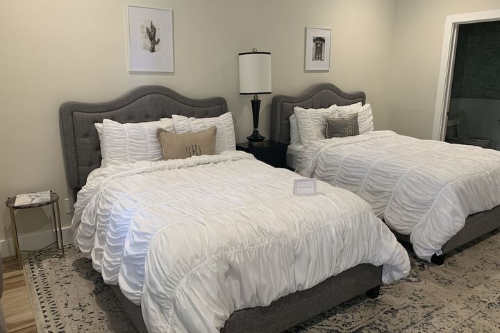 Room 126 of 361