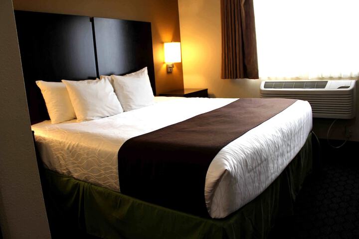 Room 14 of 35