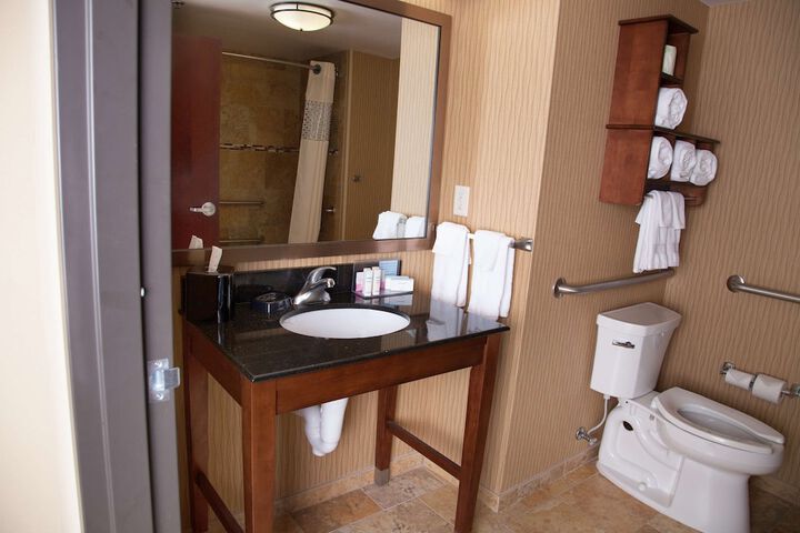 Hampton Inn & Suites Dickinson