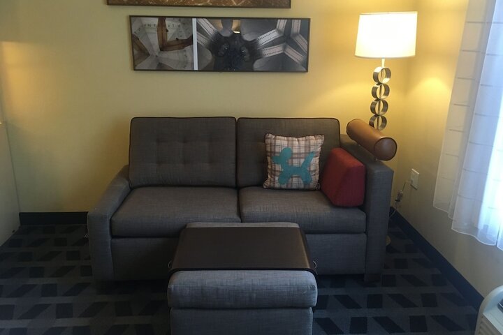 Room 16 of 24