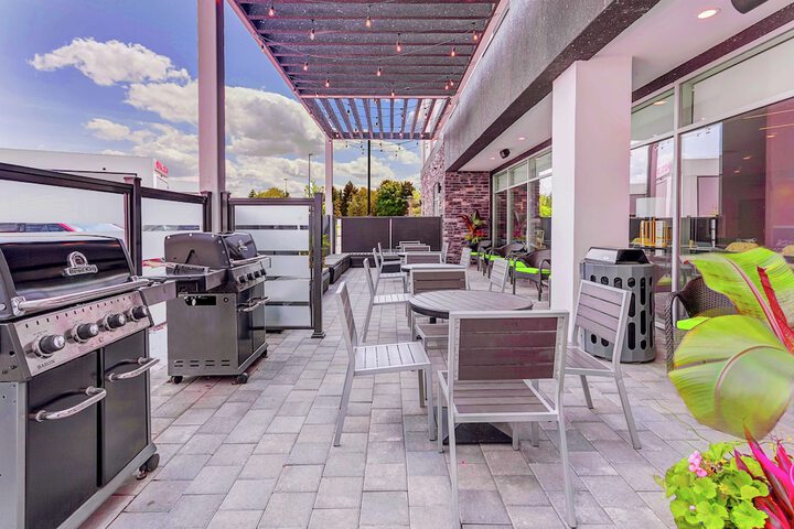 Home2 Suites by Hilton Toronto Brampton