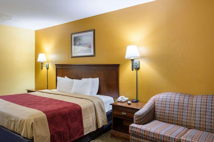 Room 20 of 27