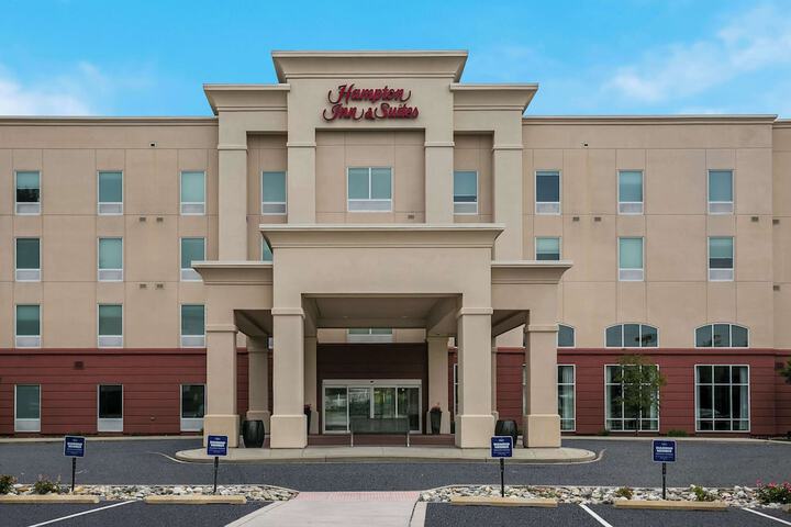 Hotel 3 of 58