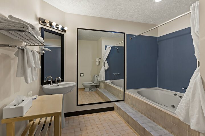 Quality Inn Traverse City