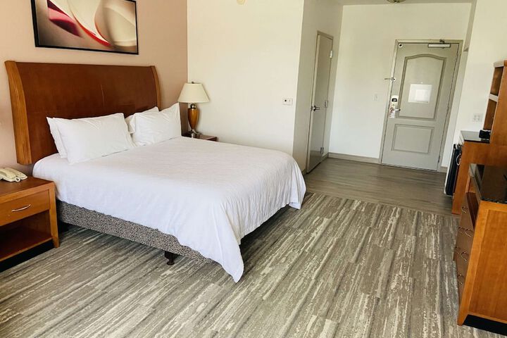 Room 37 of 47
