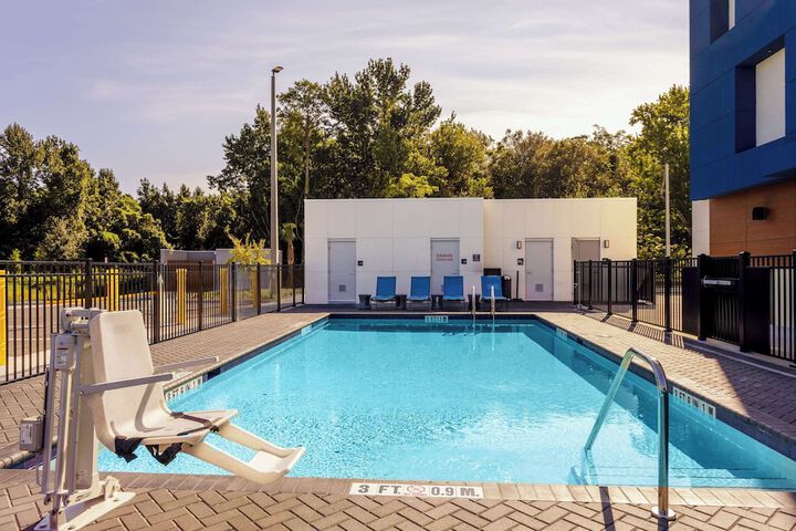 Pool 7 of 43