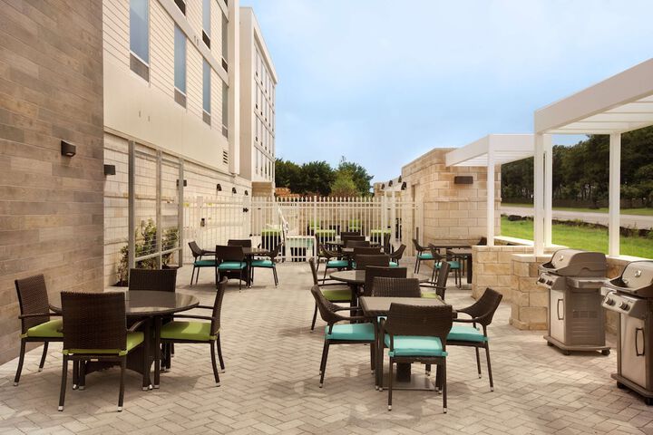 Home2 Suites by Hilton Austin North / Near the Domain