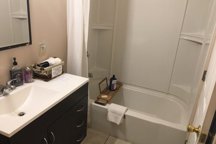 Room 35 of 81