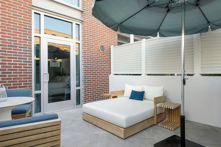 Live Oak Charleston Historic District, a Tribute Portfolio Hotel