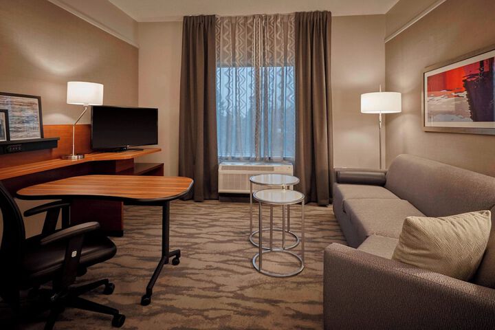 Fairfield Inn & Suites by Marriott Grand Mound Centralia