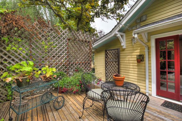 Terrace/Patio 52 of 60