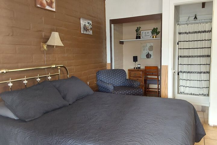 Room 21 of 24