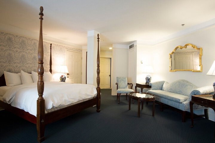 Room 14 of 26