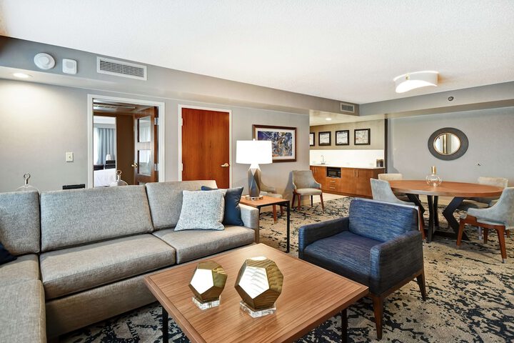 Embassy Suites by Hilton Omaha Downtown Old Market