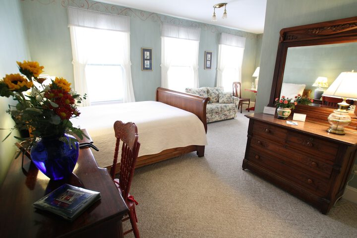 Room 16 of 29
