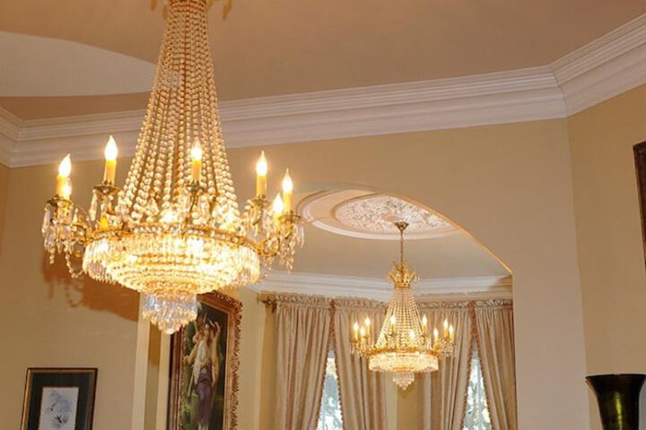 Clermont Bluffs B & B