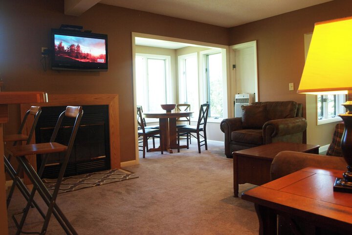 The Mountain Top Inn & Resort