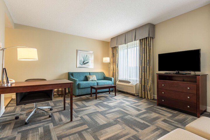 Room 13 of 48