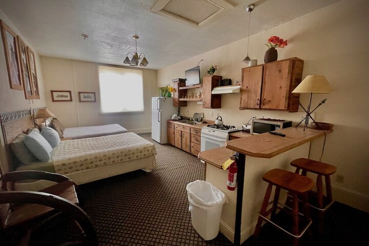 Room 65 of 75