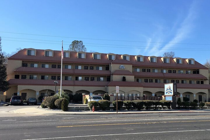 Yosemite Sierra Inn
