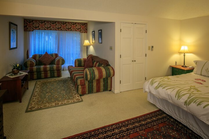 Room 42 of 95
