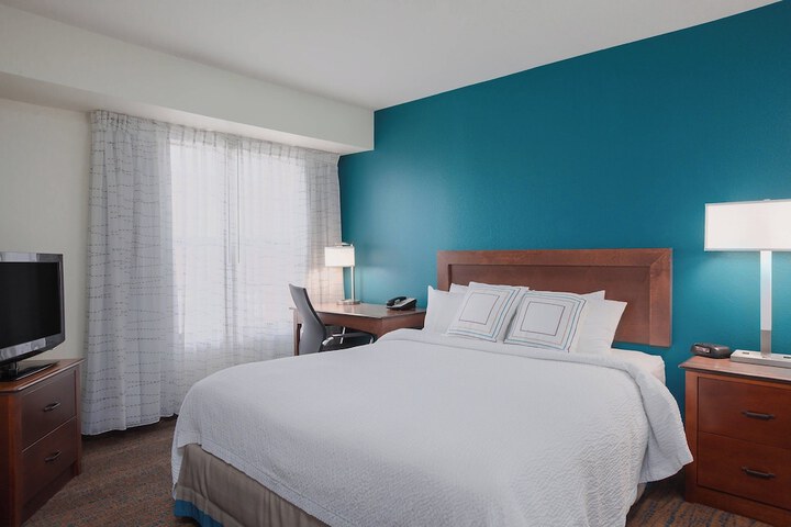 Room 17 of 21
