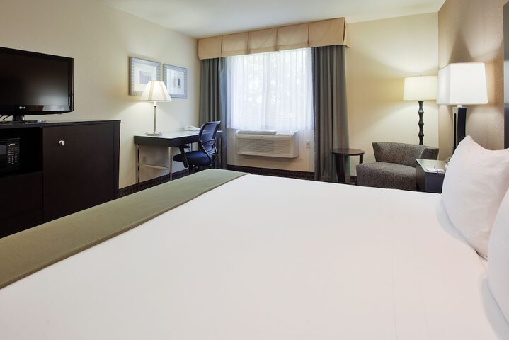Room 16 of 31