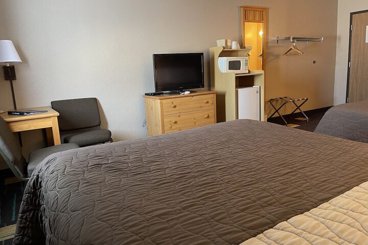 Room 43 of 50