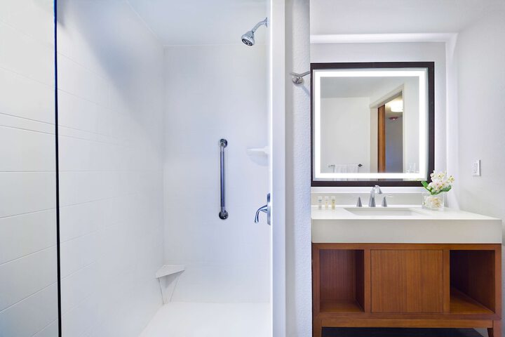 Room 48 of 116
