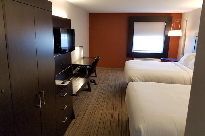 Room 30 of 78